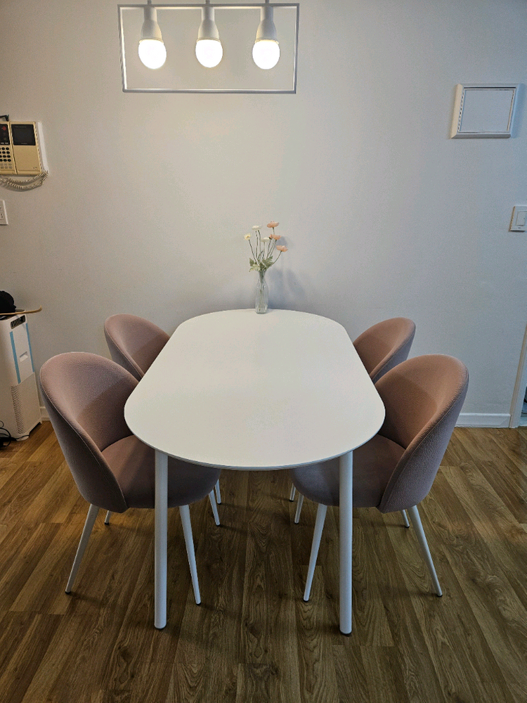 원형 다이닝테이블 의자세트,식탁 이미지