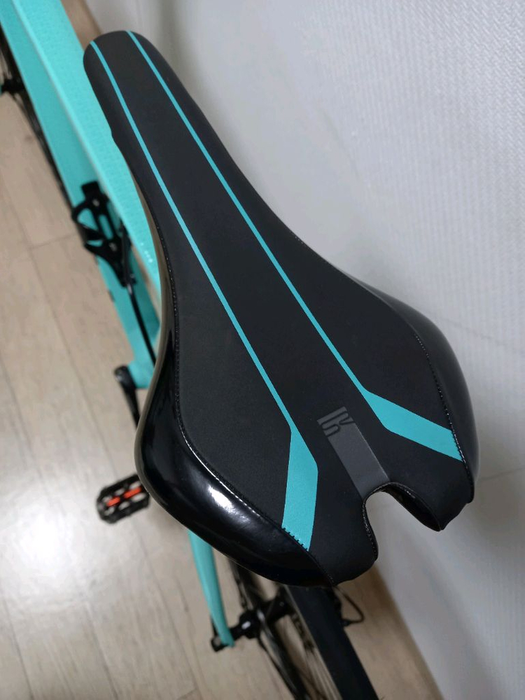 비앙키 스프린트105 카본 로드 자전거 55사이즈 이미지