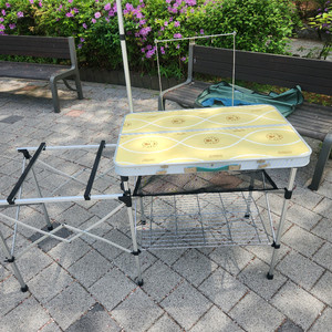 콜맨 콤팩트 키친테이블 이미지