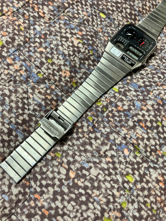 시티즌 아나디지템프 ANA-DIGI TEMP 은장 실버 프레드페리 한정판 이미지