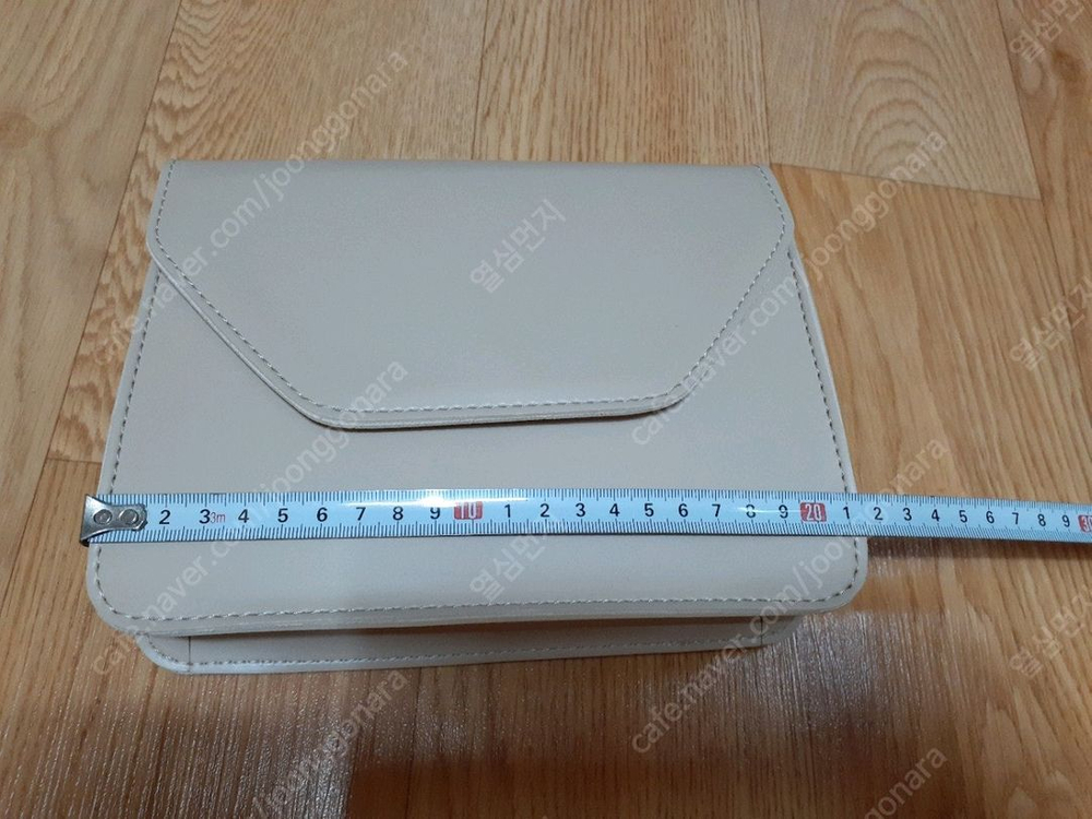 가방새거입니다 예쁜니다 요즘 화사하게 하세요 편하게 보세요 10000 이미지