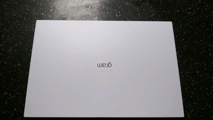 LG 11세대 i7 화이트 그램/16인치,1TB 이미지