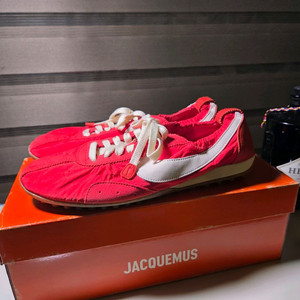 나이키 x 자크뮈스 문 슈 SP 유니버시티 레드 앤 바이시클 옐로우 295 이미지