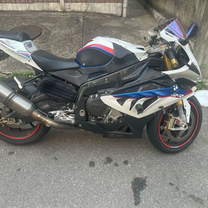 s1000rr 팝니다 이미지