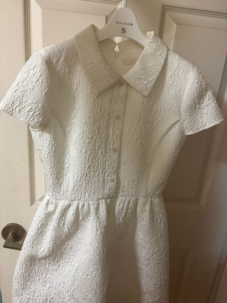 지수다움 hommage dress 이미지