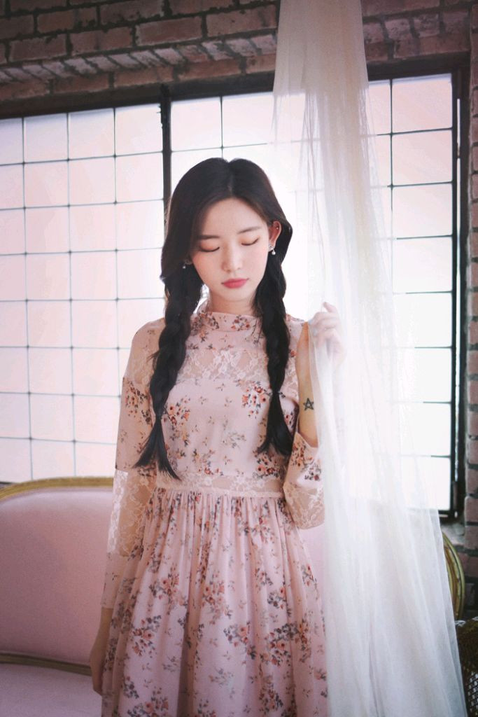 밀크코코아 연분홍 레이스 플라워 원피스 리본 꽃 핑크 드레스 이미지