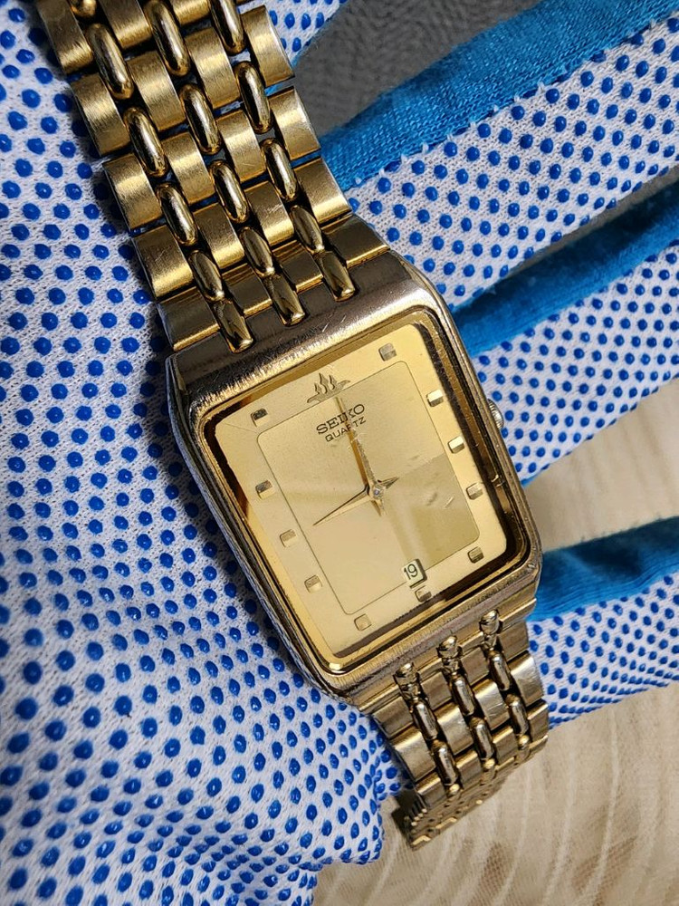빈티지 SEIKO 세이코 쿼츠 사각 금장 시계 이미지