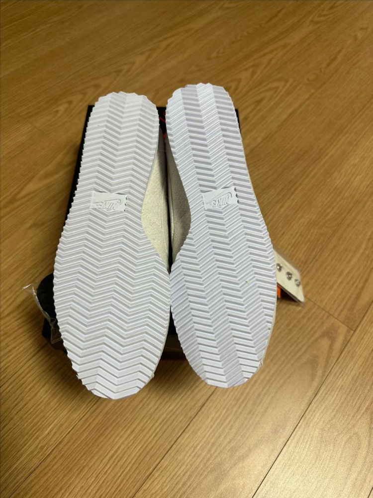 나이키 코르테즈 기묘한이야기 265 이미지