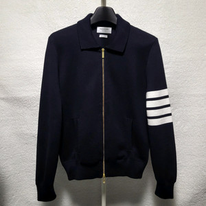 [새상품급] 2 / 톰브라운 밀라노 스티치 금장 봄버 자켓 이미지