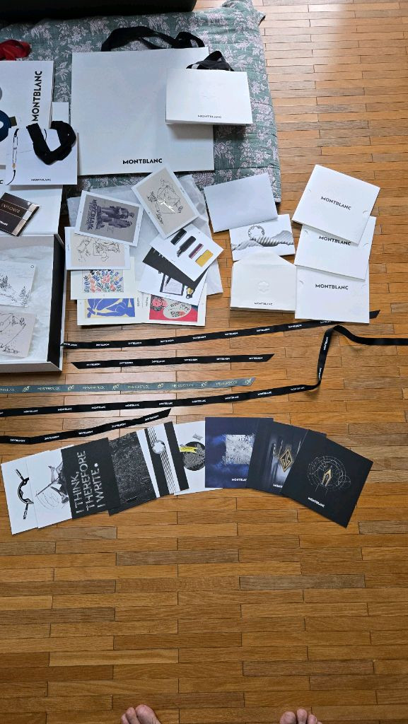 몽블랑 조디악 말띠 레드 게츠비 그린 스타워커그린 엘릭서퍼퓸 오렌지 만년필잉크 판매합니다 서비스있음 이미지