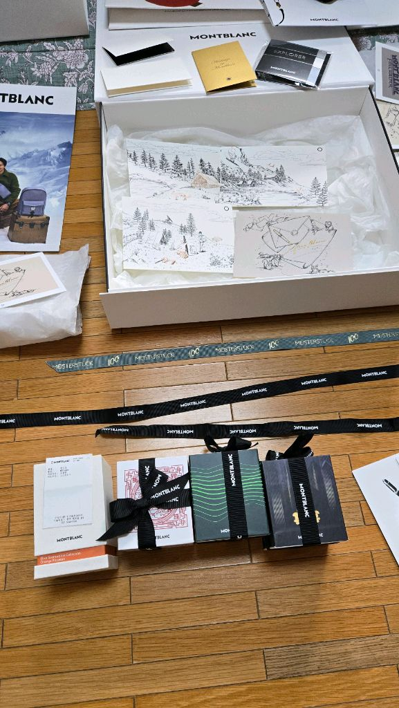 몽블랑 조디악 말띠 레드 게츠비 그린 스타워커그린 엘릭서퍼퓸 오렌지 만년필잉크 판매합니다 서비스있음 이미지