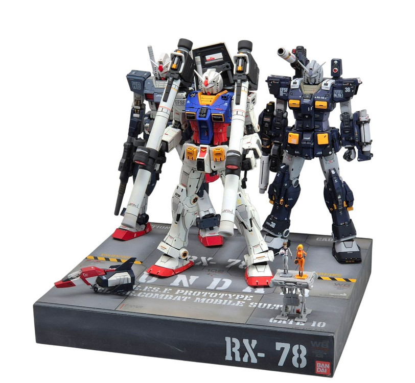 레진 도색작 일괄 퍼스트 1.2.3 호기 건담 세트 이미지