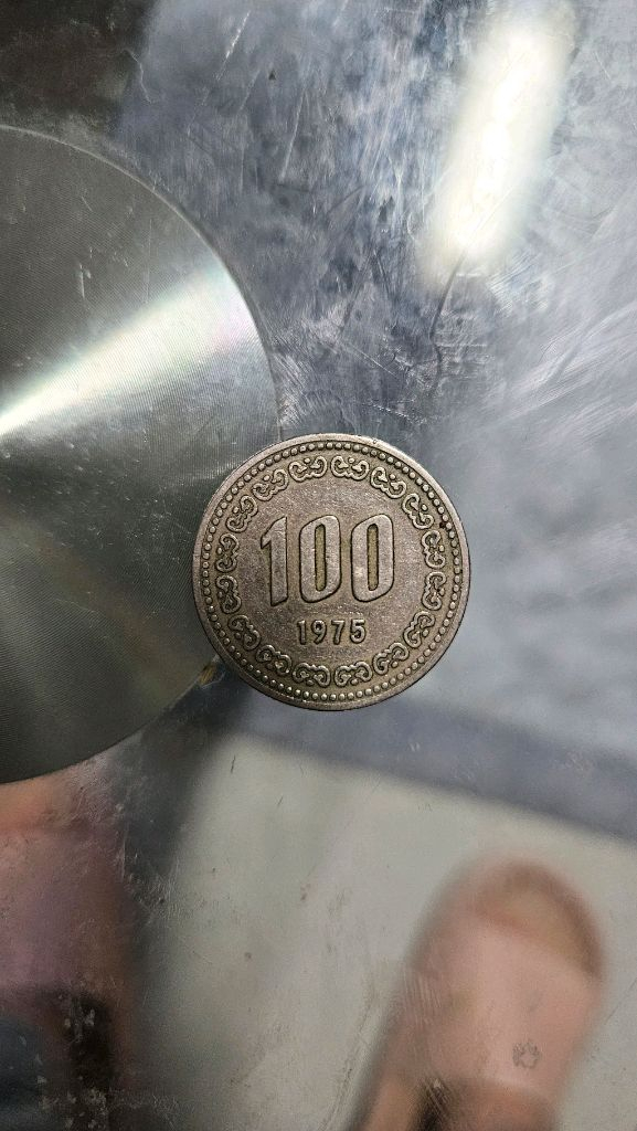 100원 희귀동전 (72년~82년) 판매합니다 이미지