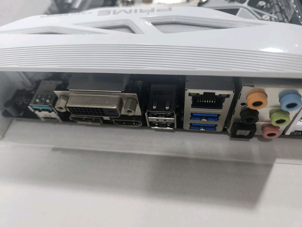Asus prime z370 a 이미지