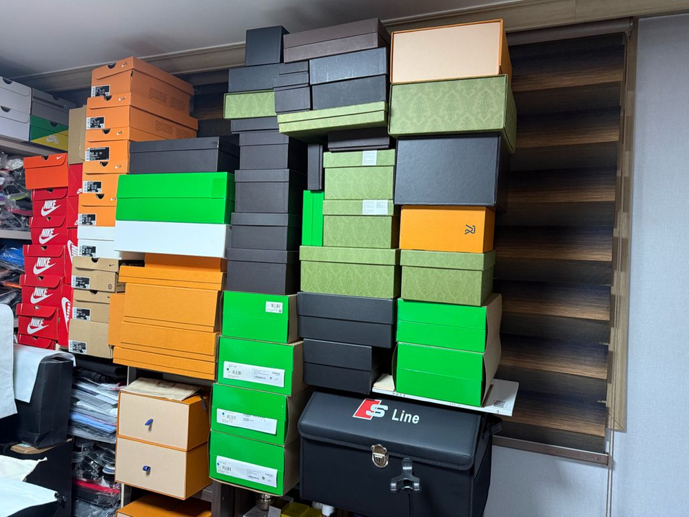 구찌 루이비통 보테가 오피디아 리미티드 한정판 코리아 익스클루시브 클러치 카드지갑 세트 이미지