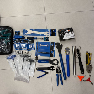 자전거 공구 파크툴 공구 세트 이미지