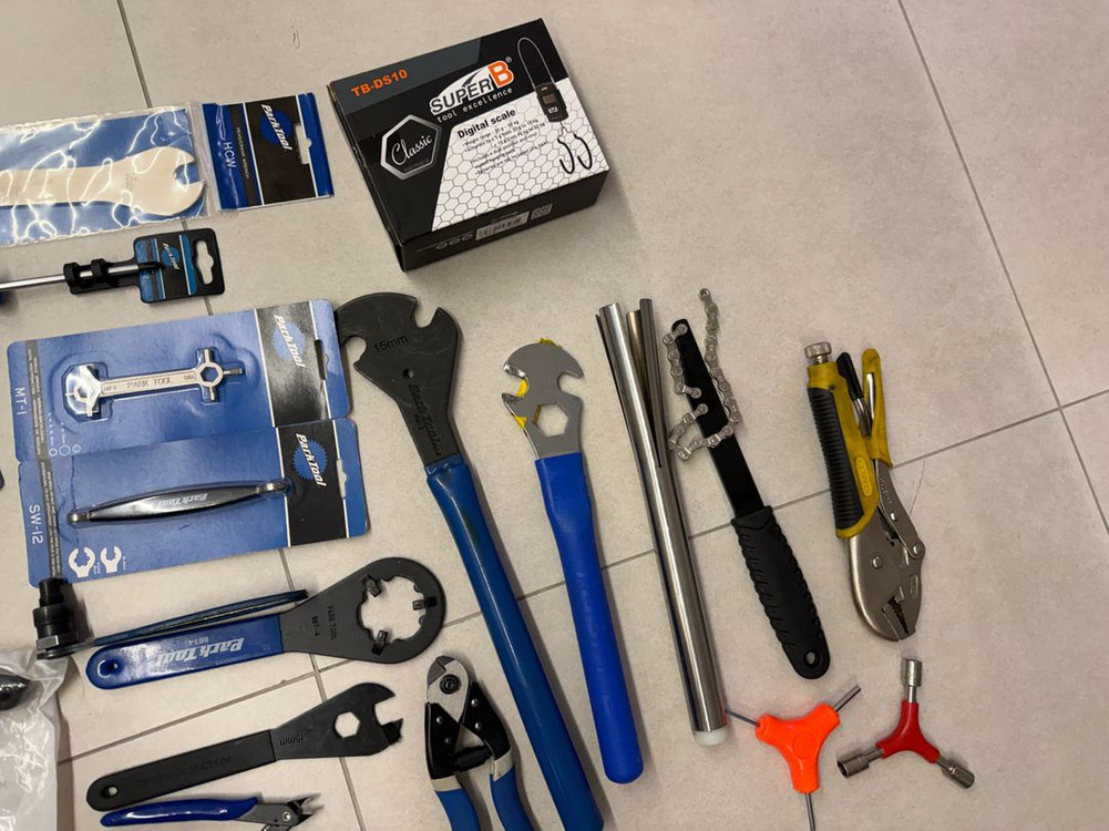 자전거 공구 파크툴 공구 세트 이미지