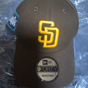(새상품) MLB 서울시리즈 야구 모자(샌디에이고) 판매합니다. 이미지