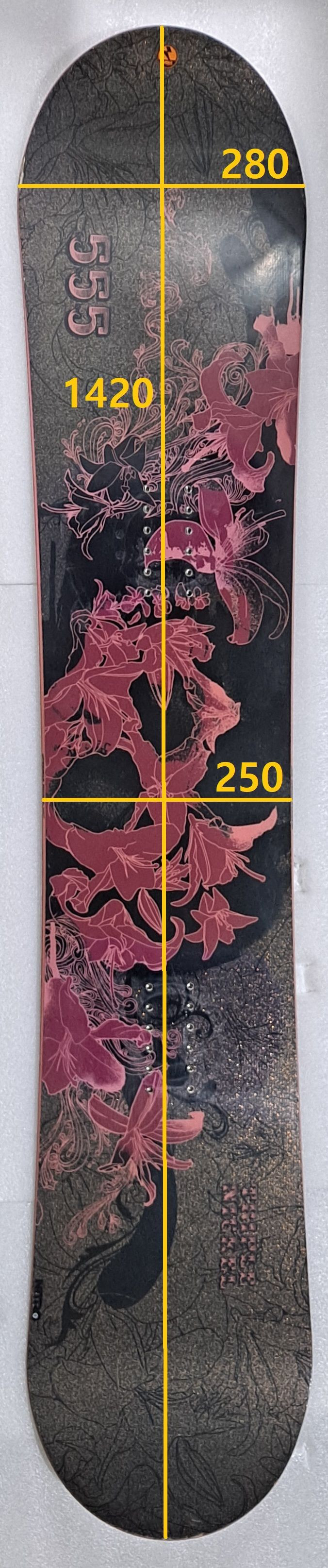 555 스노우보드 (Calavera Triple Nickel 555 SnowBoard) 이미지