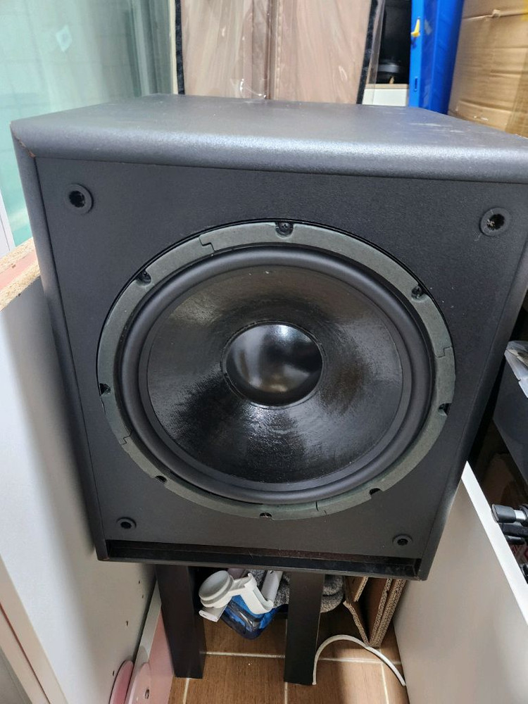 벨로다인 CT120 서브우퍼 이미지