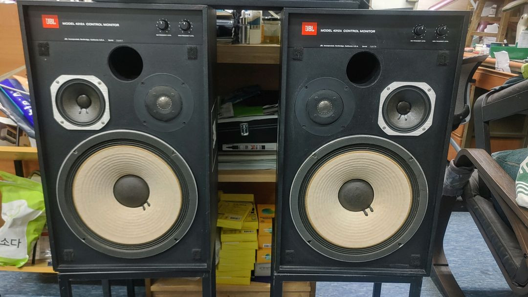 JBL 4312A 스피커& 몽돌 스탠드 이미지