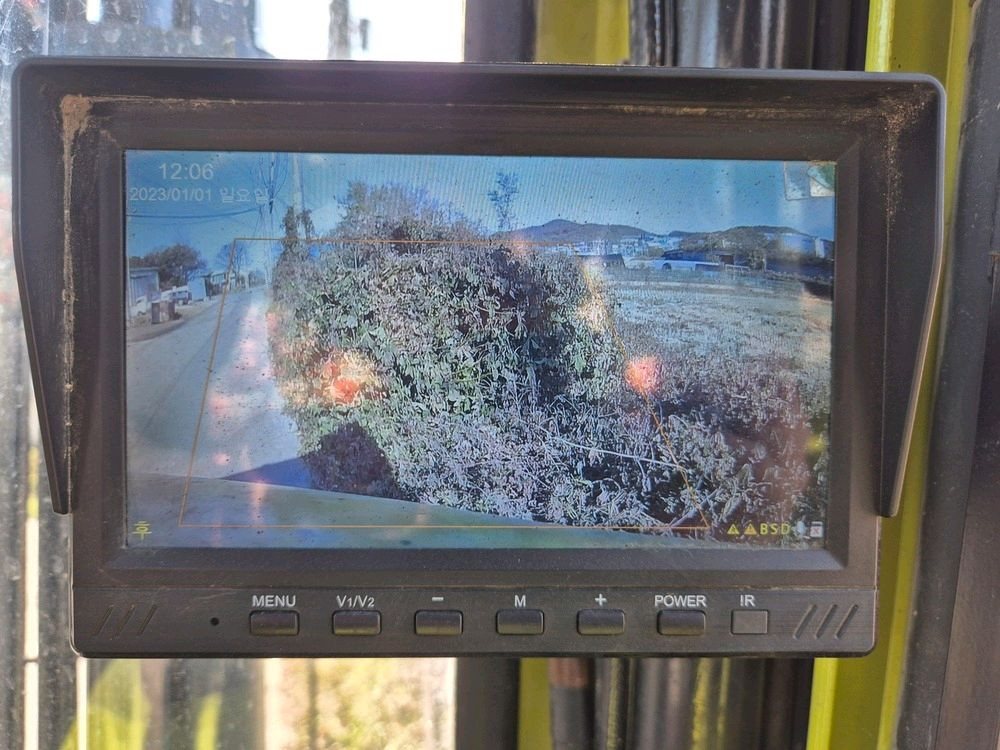 클라크지게차 GTS30 자동발,풀캐빈,4스풀,후방카메라 이미지