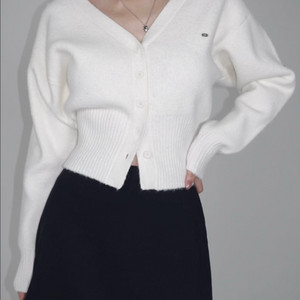 (새상품) 페일제이드 스탠다드 에이라인 스커트 블랙 1 이미지