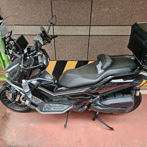 125cc 스쿠터 이미지
