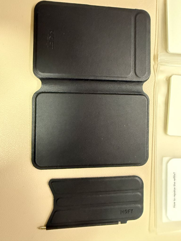 moft 스냅 노트 스탠드 맥세이프 카드지갑 거치대 팝니다 이미지