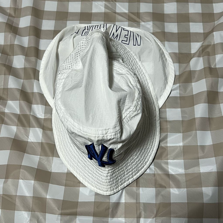 뉴에라 뉴욕양키스 그늘막 벙거지 M 모지 벙거지 썬캡 화이트 골프 덮개 이미지