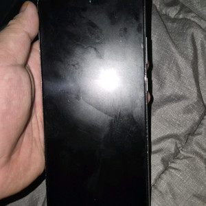 스마트폰 512GB 이미지