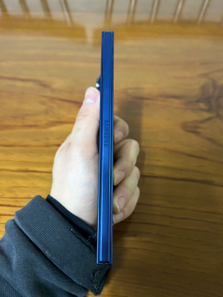 갤럭시 Z 폴드7 블루 512GB 이미지