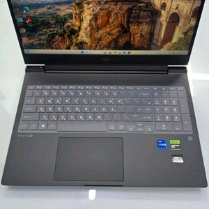 HP 빅터스 16 게이밍 노트북 RTX 4060 (외관 깨끗하고 ,최상급) 이미지
