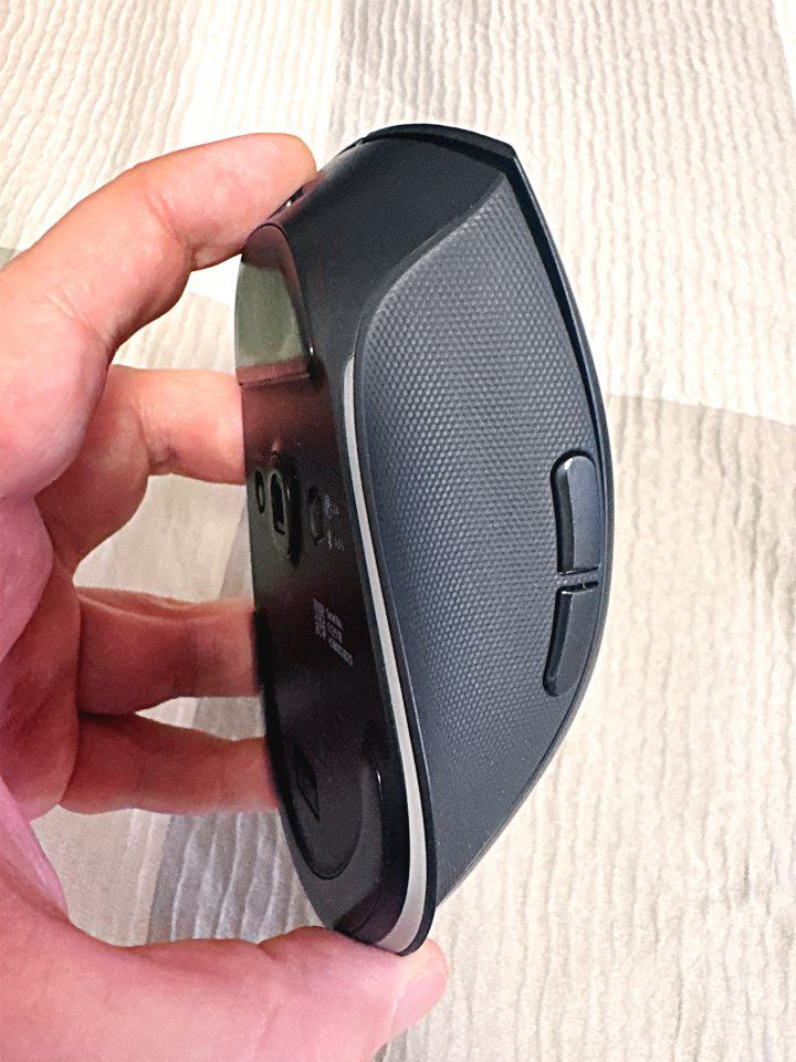 (박풀 S급) 정발 레이저 프로 클릭 V2 사무용 무선 마우스 (무한 휠) 이미지