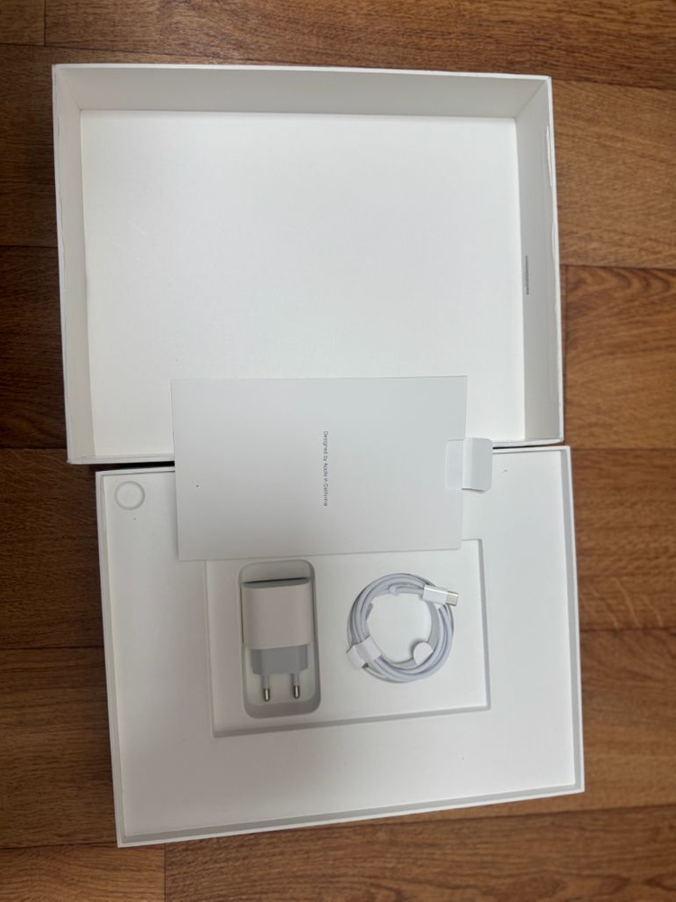iPad Air 13인치 (M2 칩셋) Wi-Fi + Cellular 이미지
