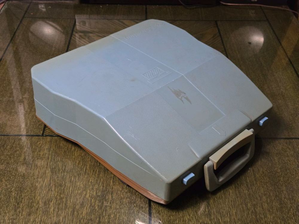 빈티지 마라톤 파랑 10TR 스피디 영문타자기. 이미지