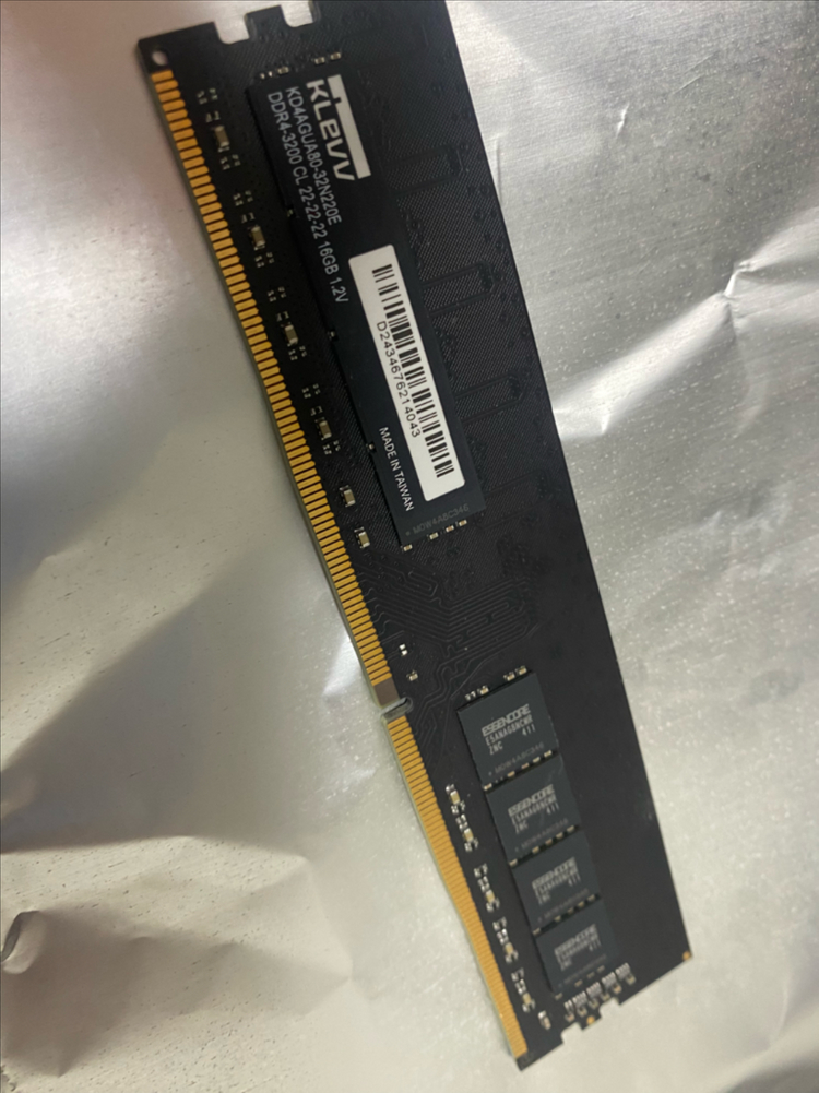 (무료배송)KLEVV 램 DDR4 3200 32GB(16x2)RAM 이미지