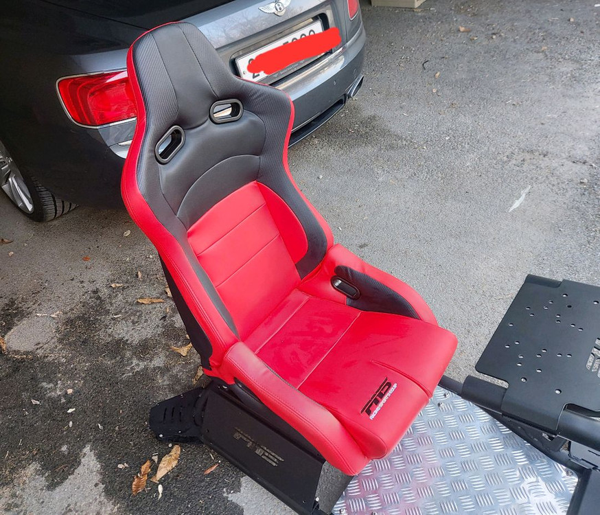 모션하우스 햅틱 4축. 레이싱휠 거치대 GTS Special2 판매 이미지