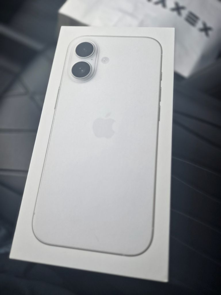 아이폰 17 아이폰 17 512GB 화이트 자급제 미개봉 팝니다 자급제 미개봉 팝니다 이미지