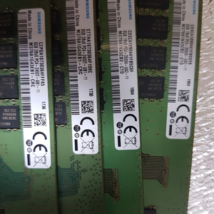 ddr4 8g 4개, 4g 2개, ddr3 4g 2개, 2g 2개, ddr2 1g 2개 일괄 싸게 팝니다 (네고X) 이미지