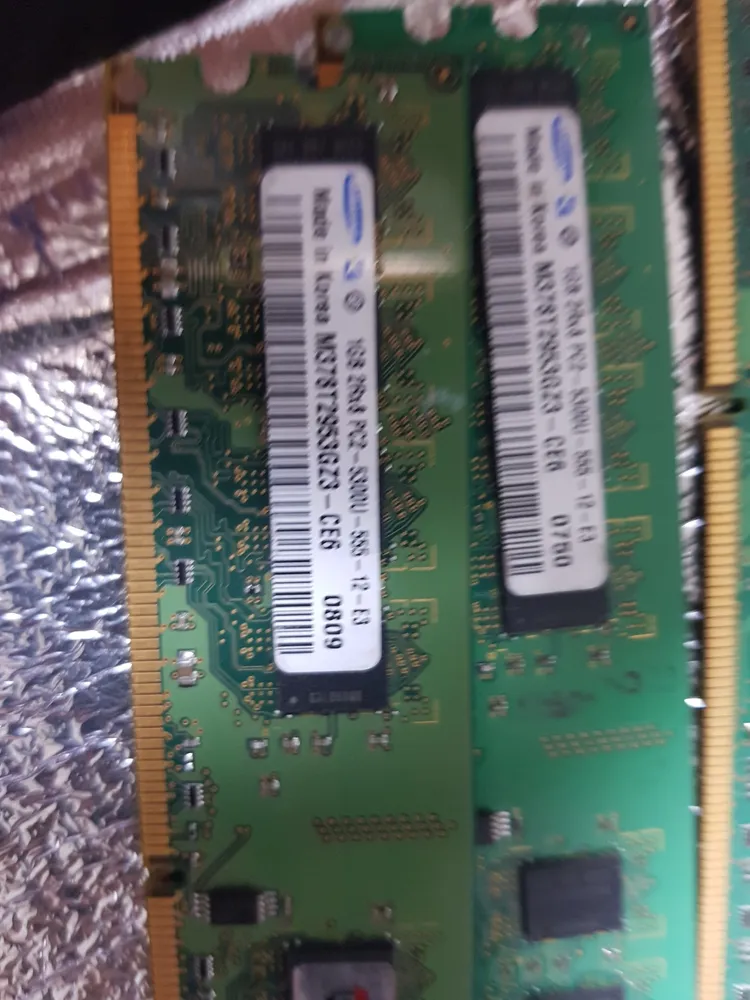 ddr4 8g 4개, 4g 2개, ddr3 4g 2개, 2g 2개, ddr2 1g 2개 일괄 싸게 팝니다 (네고X) 이미지