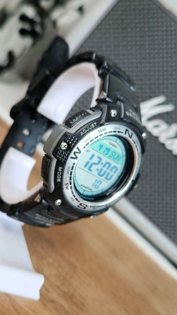 # 카시오 트윈센서 디지털 시계 나침반 아웃도어 시계 급처 / 지샥 이미지