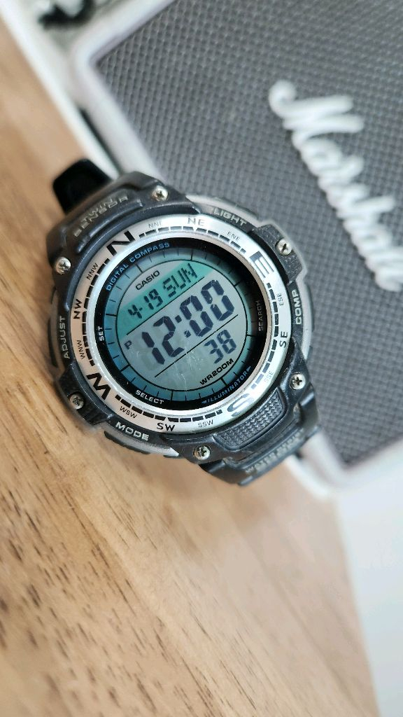 # 카시오 트윈센서 디지털 시계 나침반 아웃도어 시계 급처 / 지샥 이미지