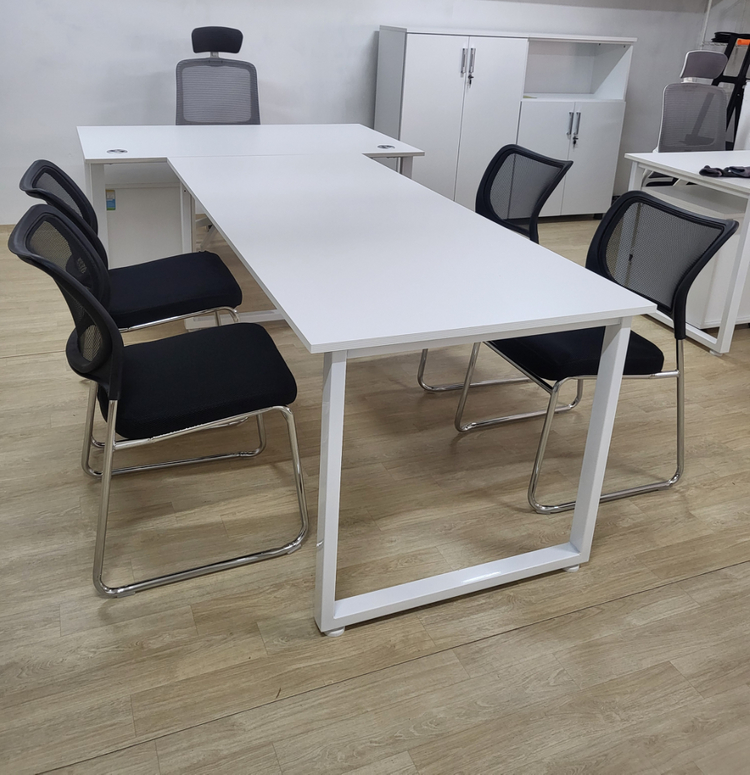 파티션 책상 의자 원탁 서랍 수납장 책장 회의용테이블 회의용의자 포밍탁자 이미지