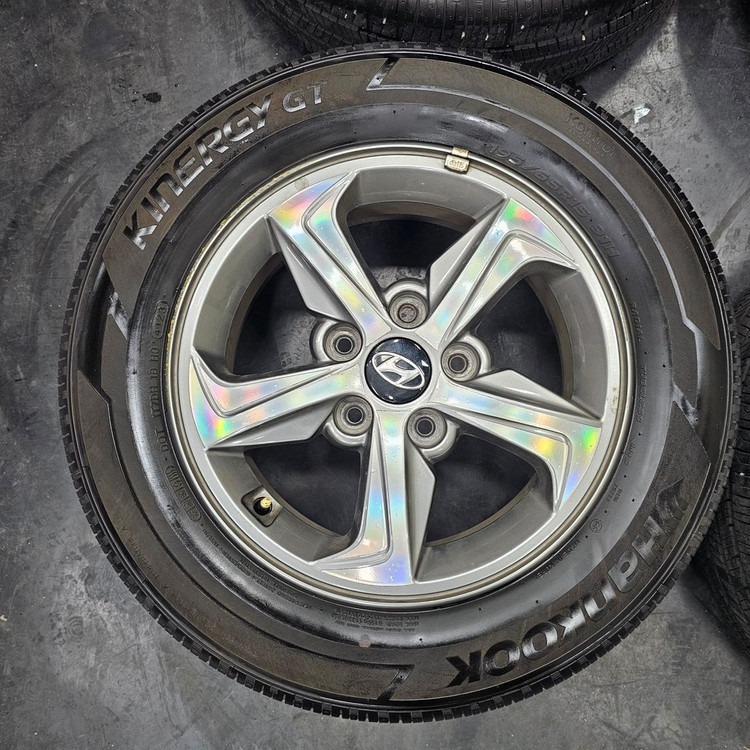 #아반떼 AD 15인치 중고 휠타이어 세트 팝니다 195 65 15 이미지