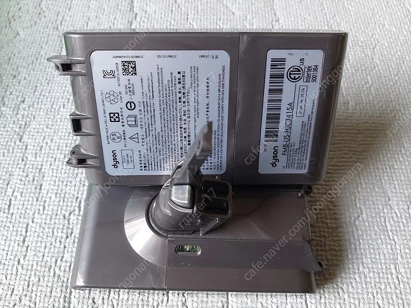 청소기 다이슨 V6,v7,v8,v10 배터리 내놓습니다 이미지