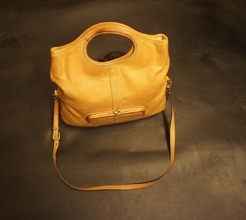 118 코치가방 코치백 크로스백 가죽크로스가방 가죽토트백 여성토트백 이미지