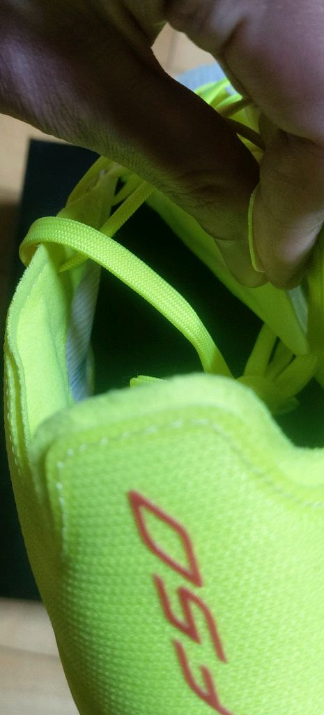 아디다스 F50 프로 TF 275 풋살화 팝니다 이미지