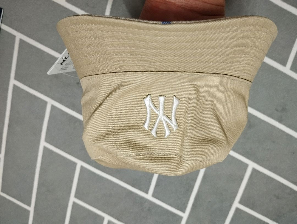 MLB 뉴욕 양키스 체크 패턴 양면 버킷햇 이미지