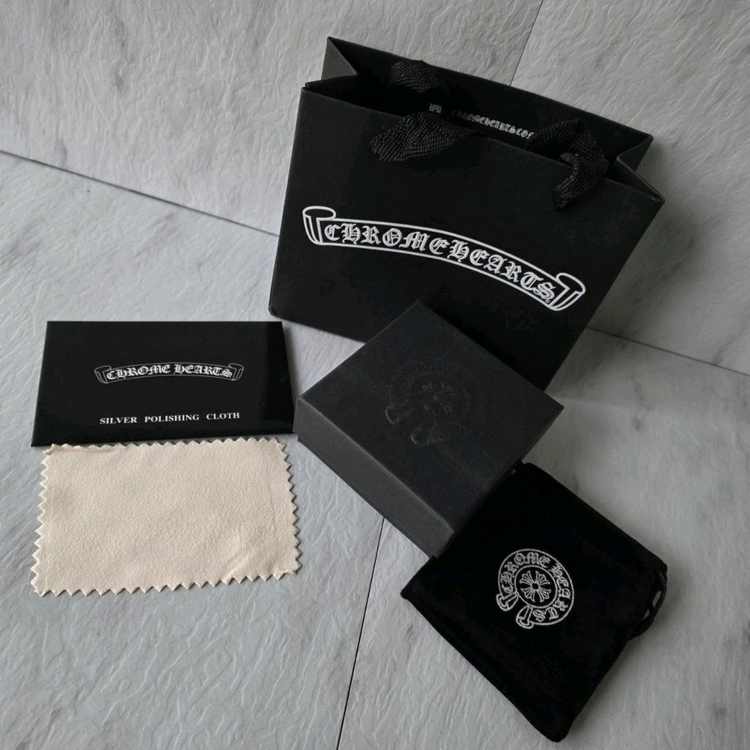 크롬하츠 다이스 희귀 커스텀 팔찌 이미지